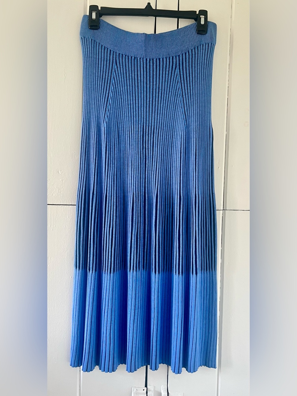 Lafayette 148 New York Two-Tone Blue Ribbed Maxi Skirt